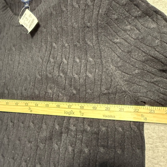 J. Crew crewneck cable sweater in extra-soft yarn, size L - Picture 3 of 6